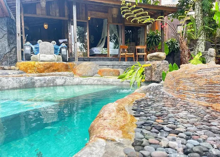 ヴィラ Unique Wooden House With A View Jungle 1br Private *